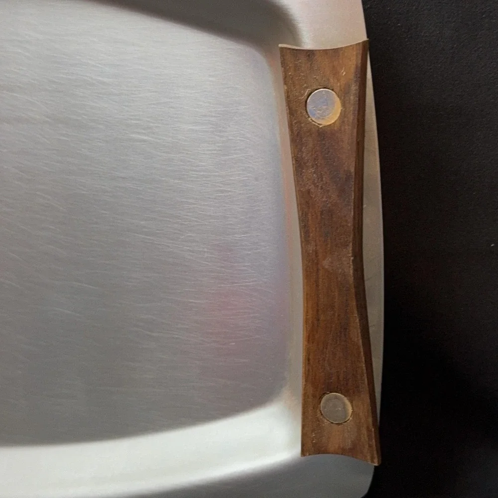 Vintage Mirro Medallion Silver Aluminum Serving Tray Wood Handles Starburst USA